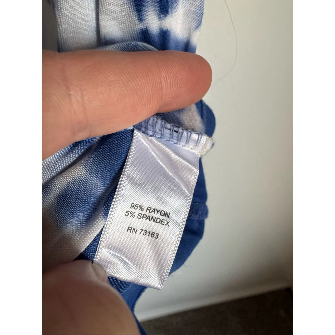 CUPIO Women's Blue Soft Long Tye Dye Scoop Neck Tunic Tank Top sz L Dreamy Festi - Image 5