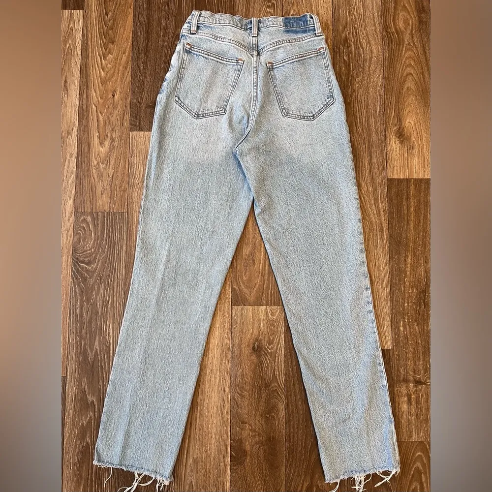 Abercrombie & Fitch The 90s Straight Ultra High Jeans - Image 2