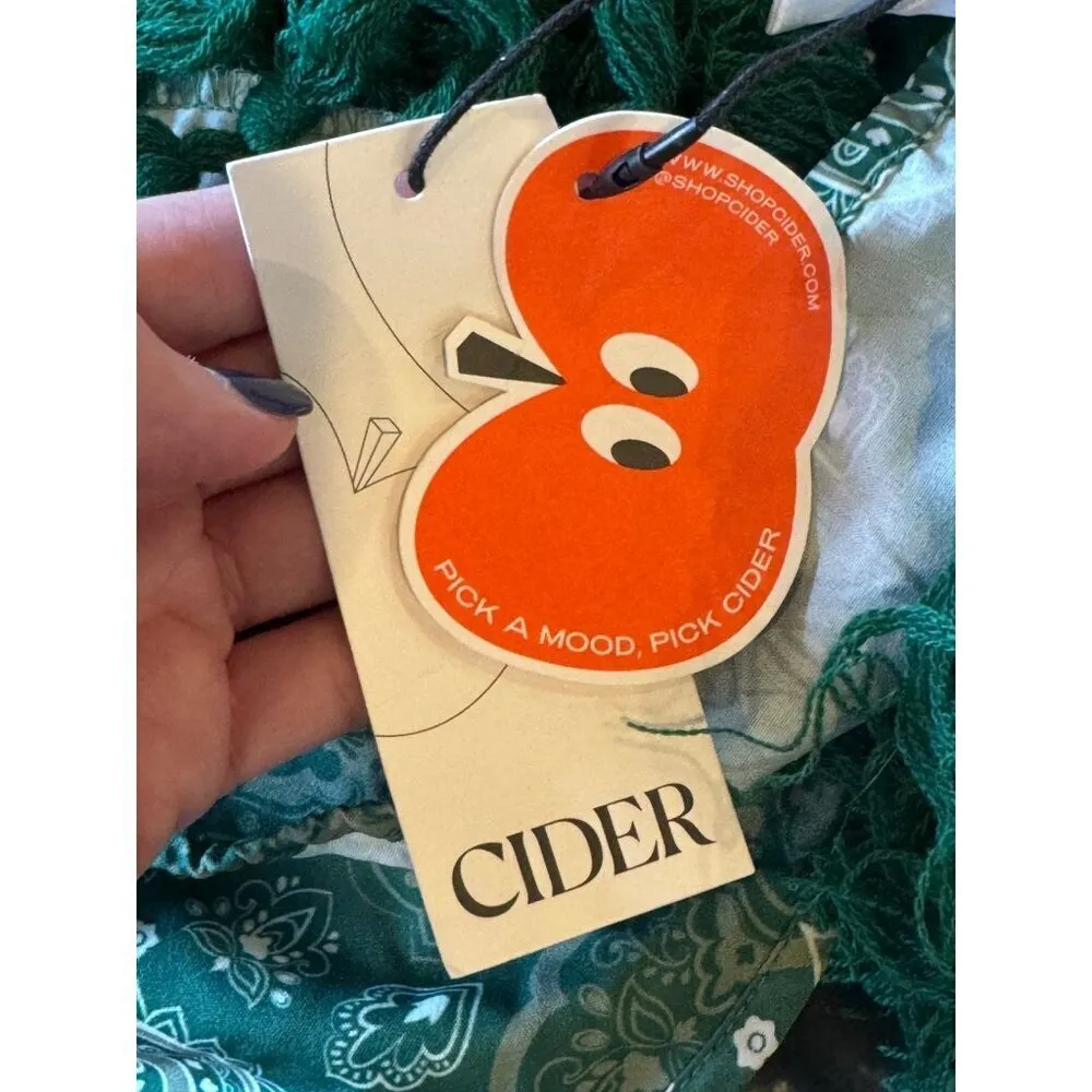 Cider Shirt Women Small Green V Neck Aztec Tassel Crop Top NWT Hippie‎ Boho - Image 7