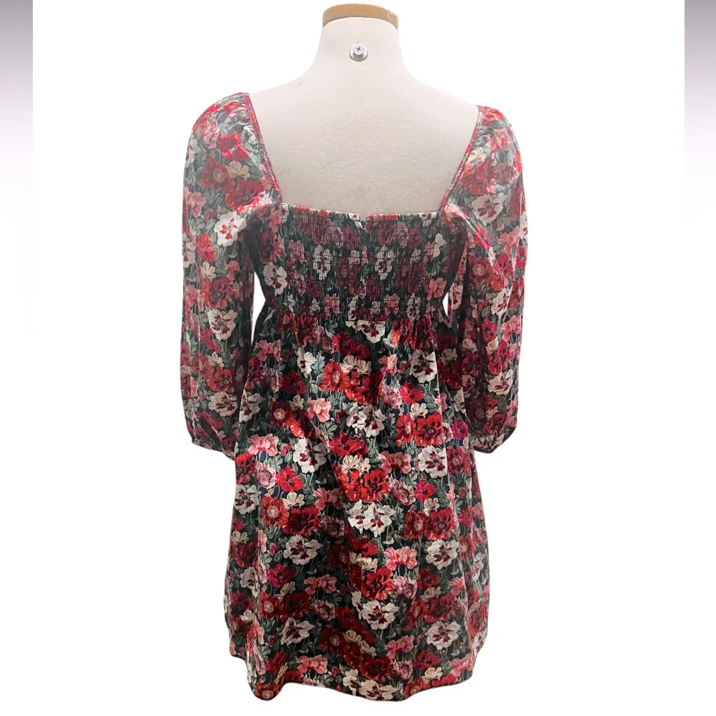 J. Crew Puff-sleeve mini dress in Liberty® poppy
Amelie floral Size 8 - Image 8