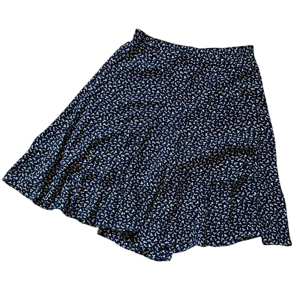 Vintage Navy Ditsy Floral Longline Flowing Culotte Shorts Women’s Size Large Y2K - Image 2
