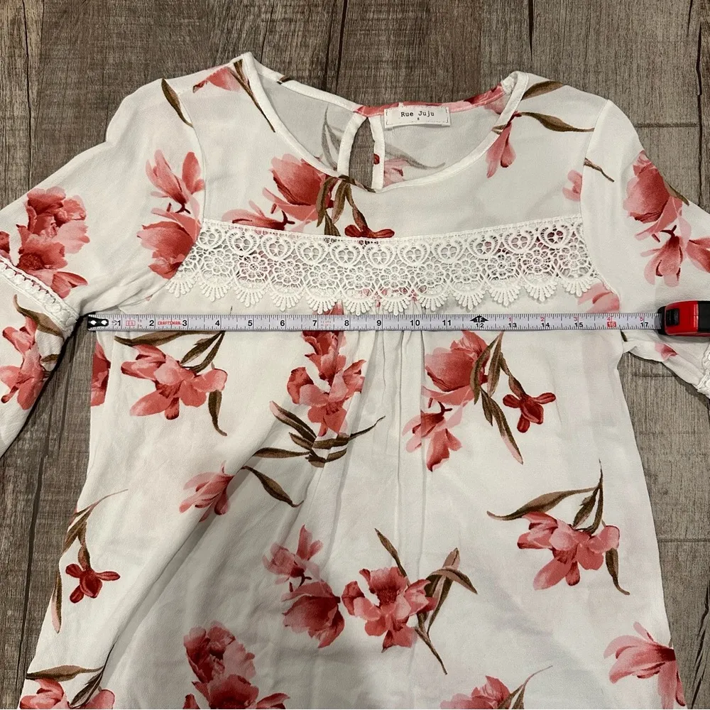 Floral Lace 3/4 Sleeve Blouse - Image 4