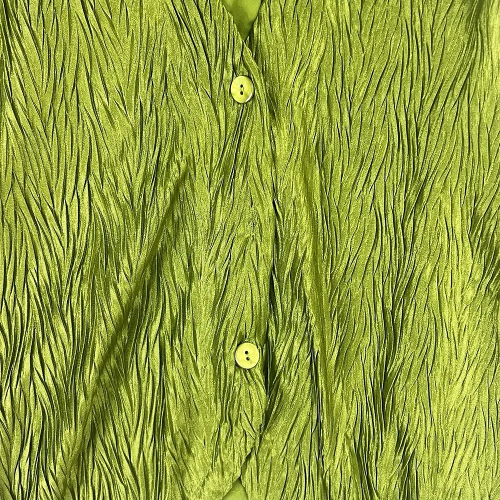 ASTR The Label Plisse Vest Women's Avacado Green Size Large Boho Vacation - Image 6