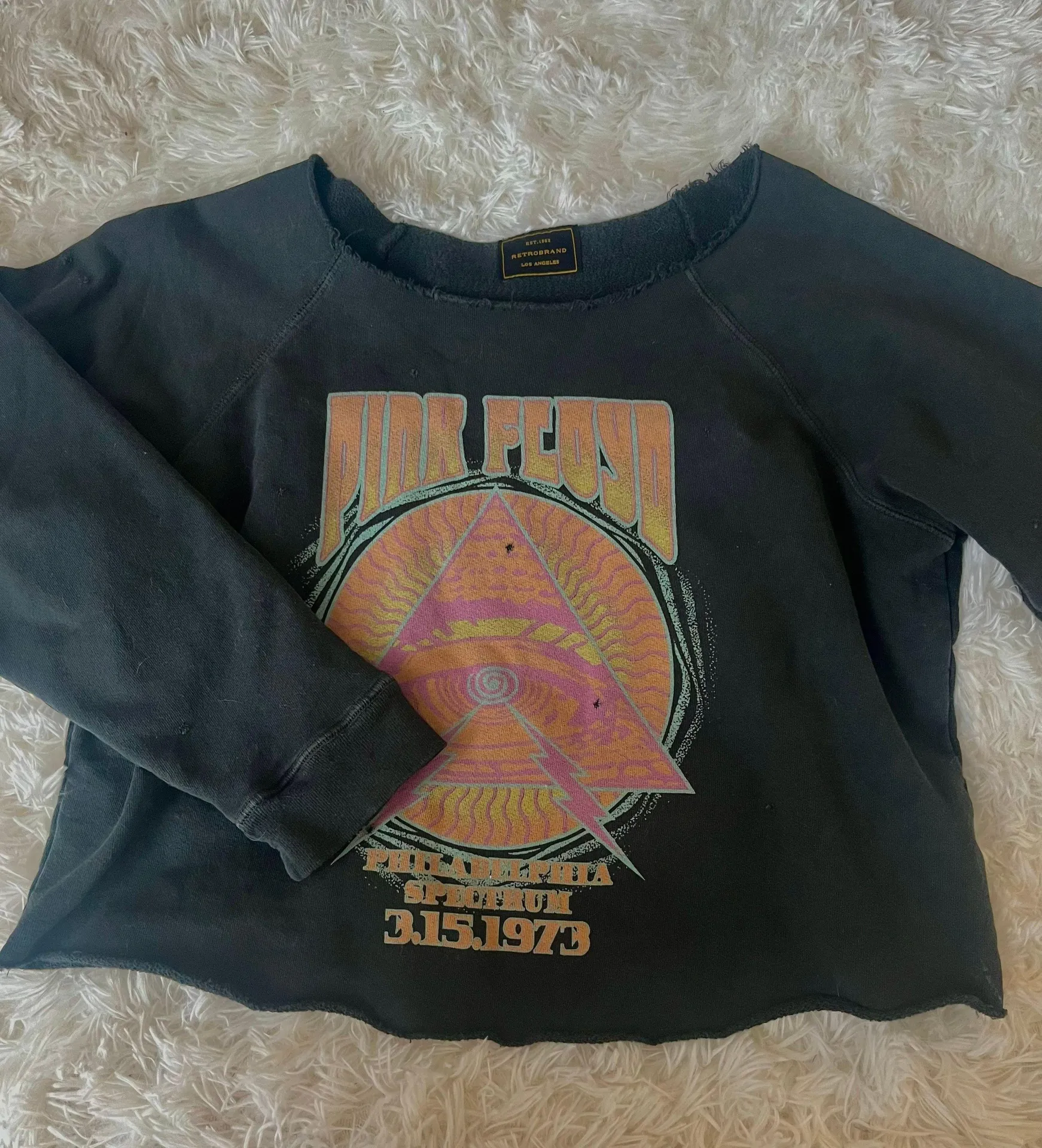 pink floyd off the shoulder sweatshirt - Image 2