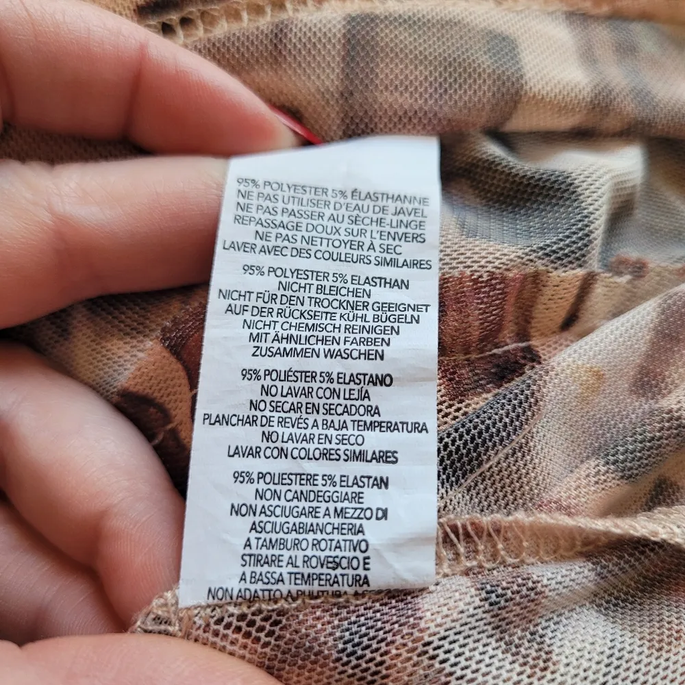 PrettyLittleThing Brown And Tan Square Print Long Sleeve Sheer Dress - Image 10