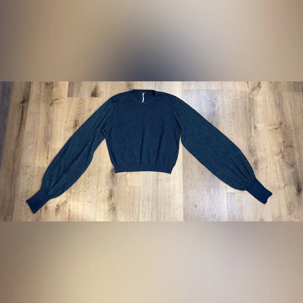 Free People Blue Sparkle Sweater ✨⭐️💖 - Image 5