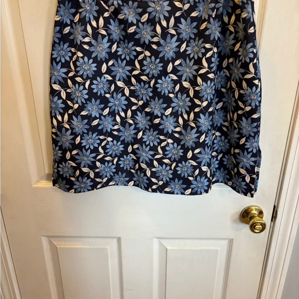 Karen Scott  Navy Floral Pencil Skirt - Image 2
