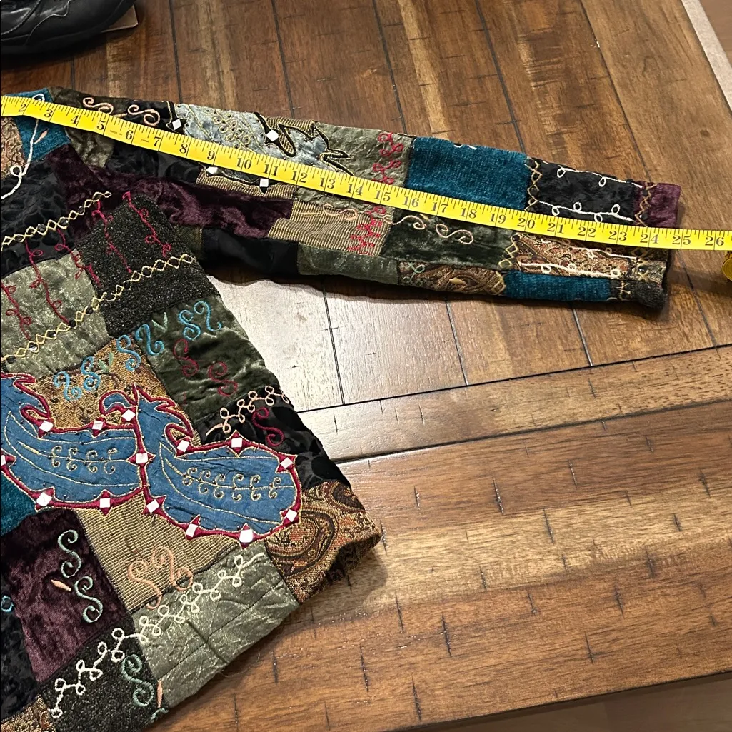 Alex Kim Patchwork Embroidered Women’s PM Boho Artsy Quilted Statement Coat Green Size undefined - Image 7