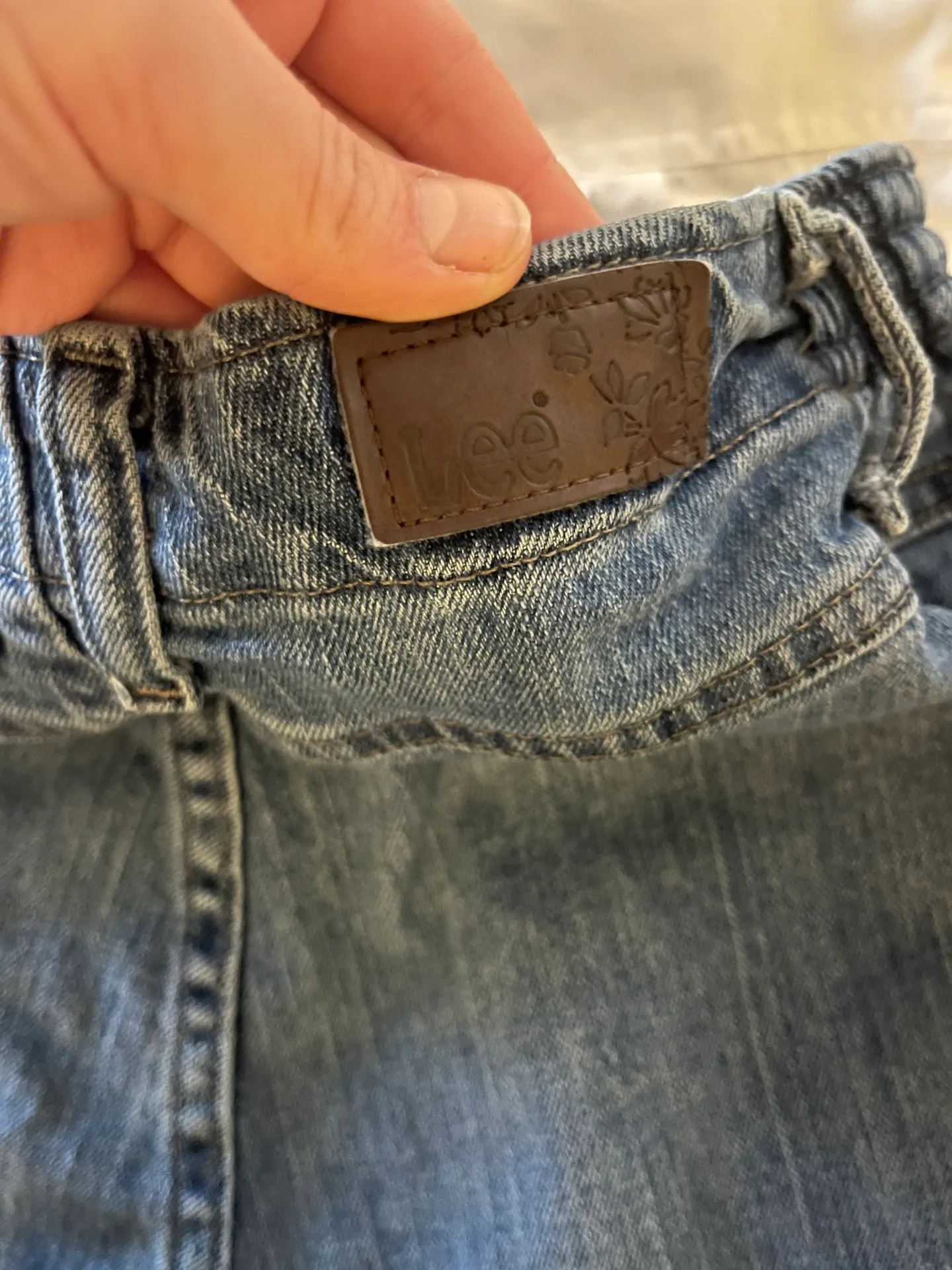 Authentic Vintage High Waisted Baggy Jeans - Image 4