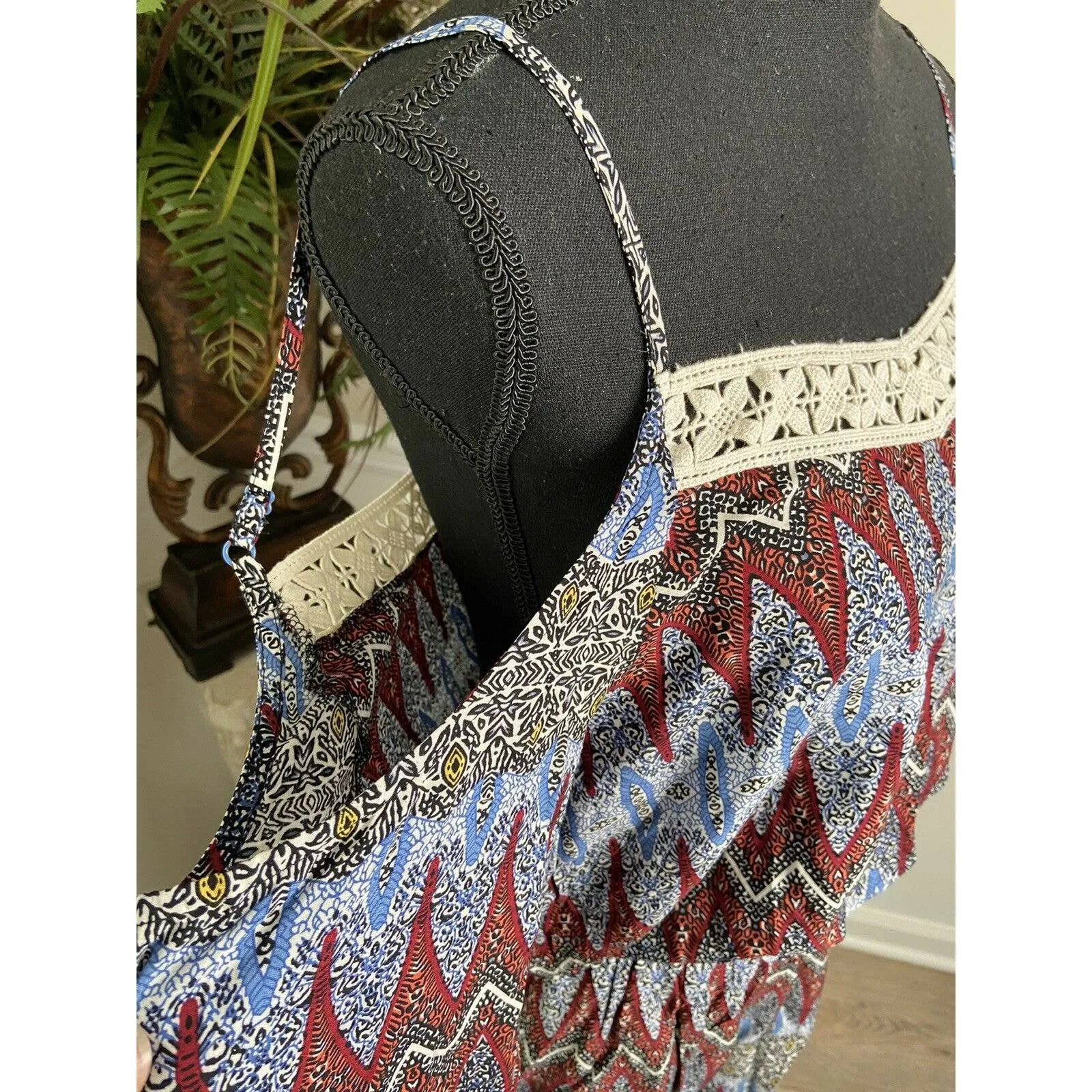 Umgee USA Romper Shorts Size Large - Image 4