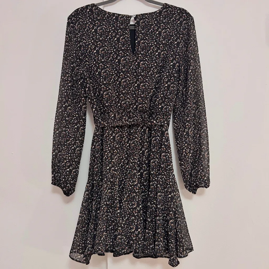 SHE + SKY adorable floral dress - Image 2