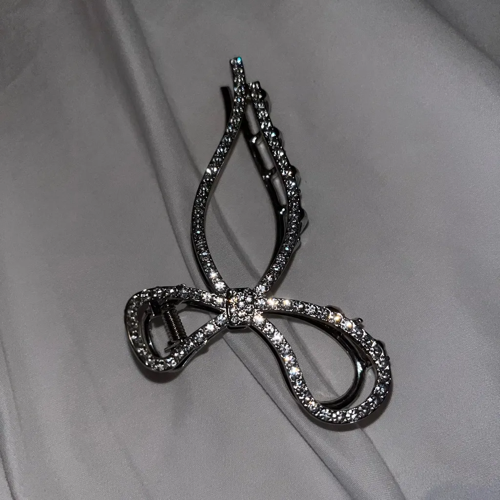 Rhinestone Claw Clip Silver - Image 7