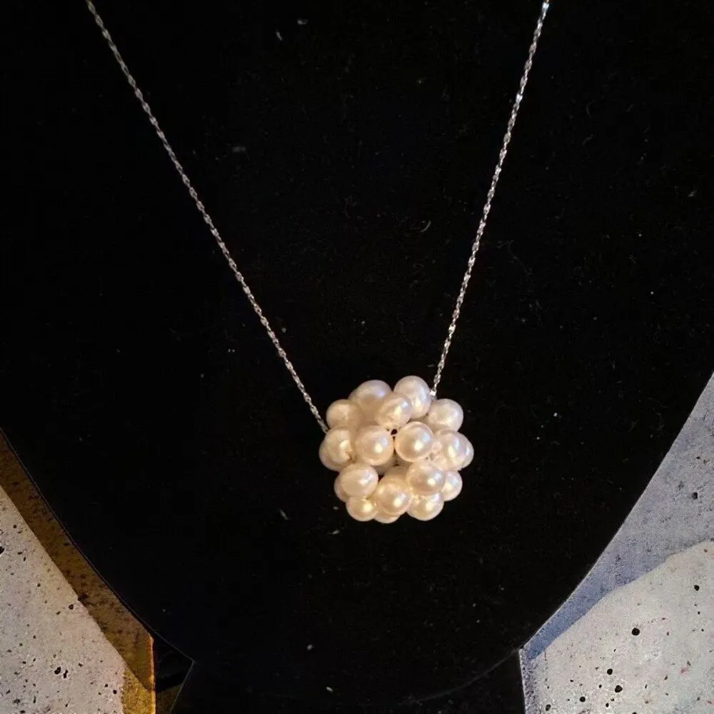 Italy Rice Pearl Pendant Necklace on sterling silver necklace - Image 2