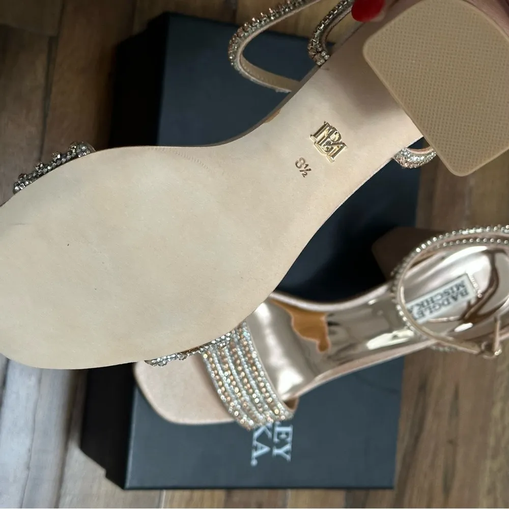 Badgley Mischka Becca Strappy Block Heel Sandals in Seashell 8.5 - Image 6