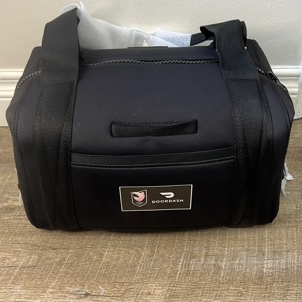 NWT Danger Dover Black Angel City DoorDash Collab Bag - Image 3