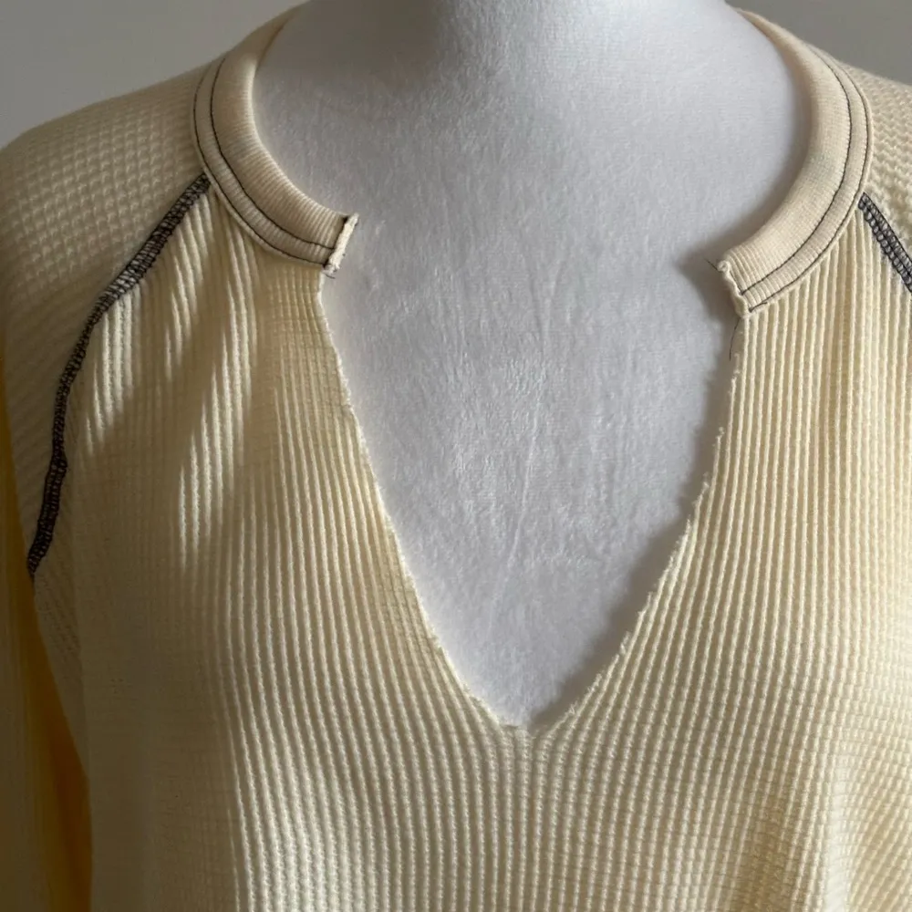 Ivory Oversized Thermal Crop Top Size M - Image 2