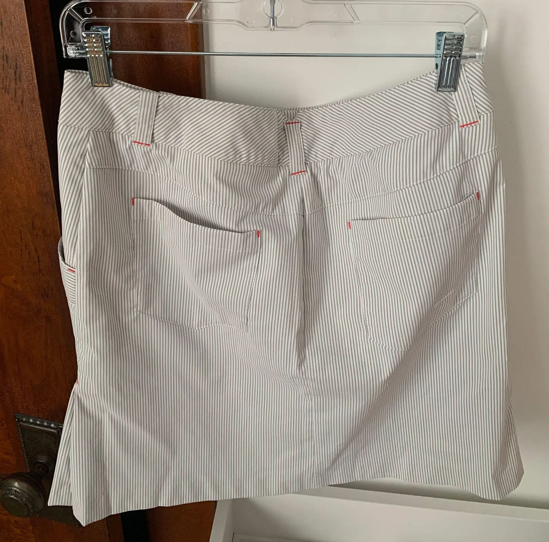 Striped and Pleated Gold Skirt - Image 2