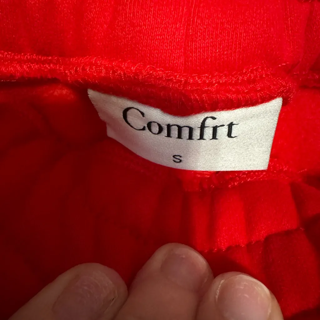Red crimson comfrt Sweatpants size small - Image 3