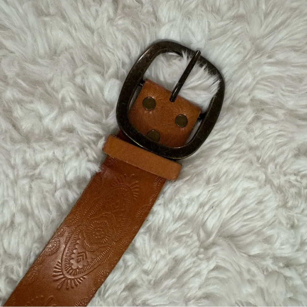 Gap Light Brown Leather Buckle Belt - Image 7