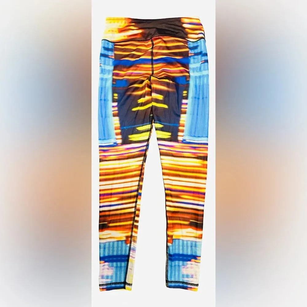 Victoria's Secret Sport VSX Knockout Workout Tights Size Medium Multicolor - Image 2