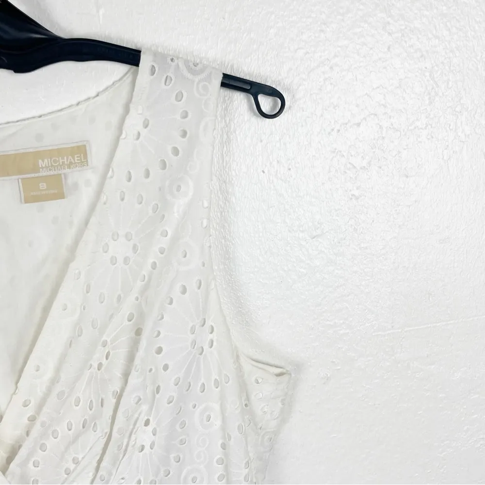 MICHAEL KORS White Eyelet V-Neck Flat Pockets Lined Sleeveless, Dress Size 8 - Image 11