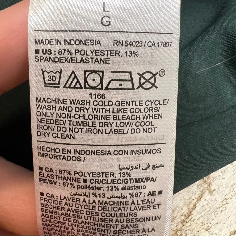 Vintage Old Navy Deep V-Neck Green Long Sleeve Stretch Top NWT Y2K Minimalist L - Image 7