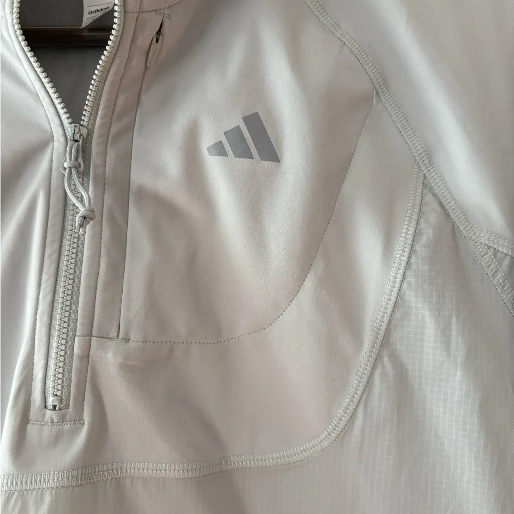 Adidas Ultimate‎ Running Light Gray Hooded Jacket Size Extra Small EUC Like New - Image 4