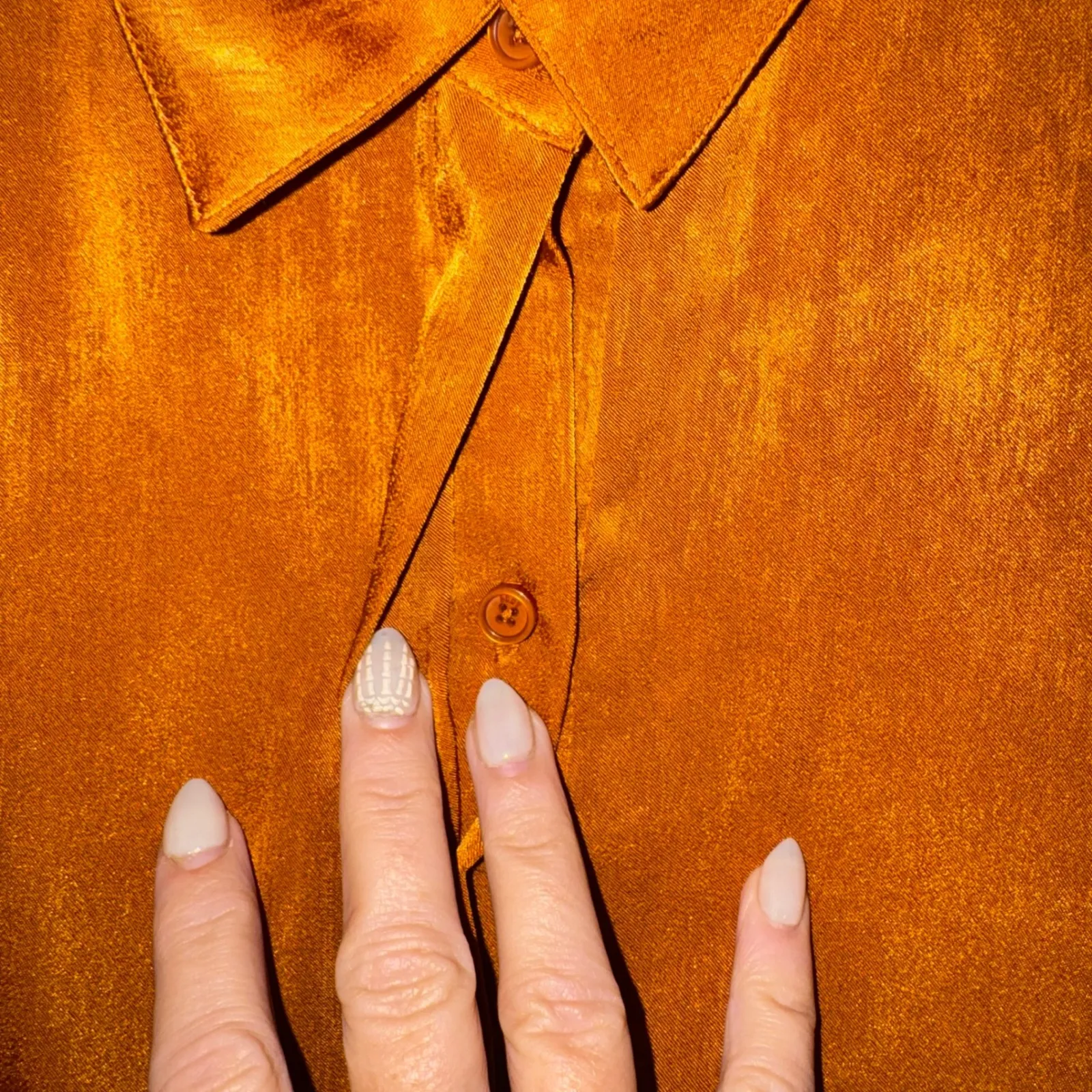 DKNY Women's Orange Metallic Textured Button Up‎ Shirt Blouse Top XL - Image 5