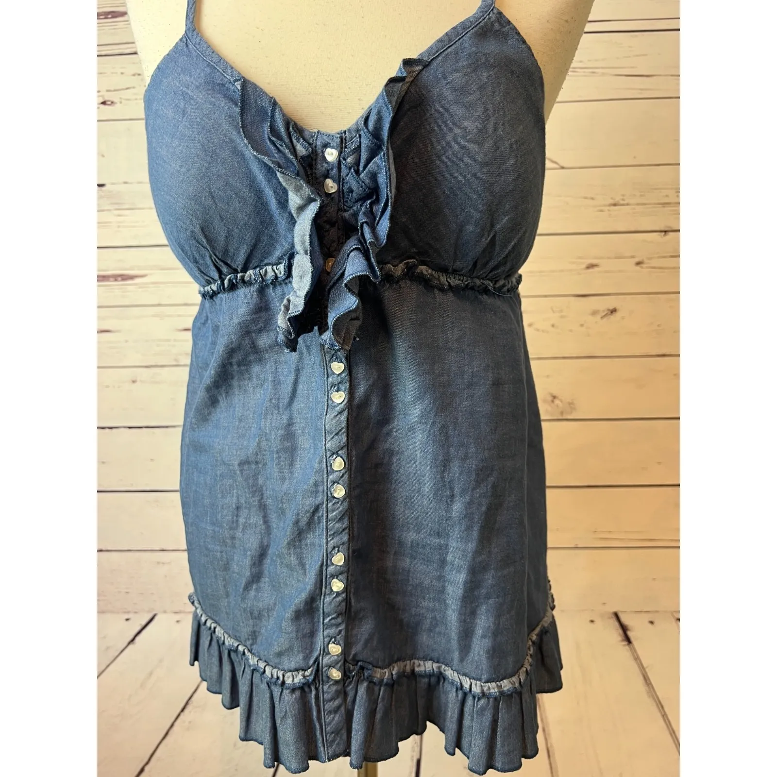 LEI Denim Shirt Halter Top XL‎ Babydoll Cami Tank Top Y2K Ruffle Smocked Jean Blue Size undefined - Image 4