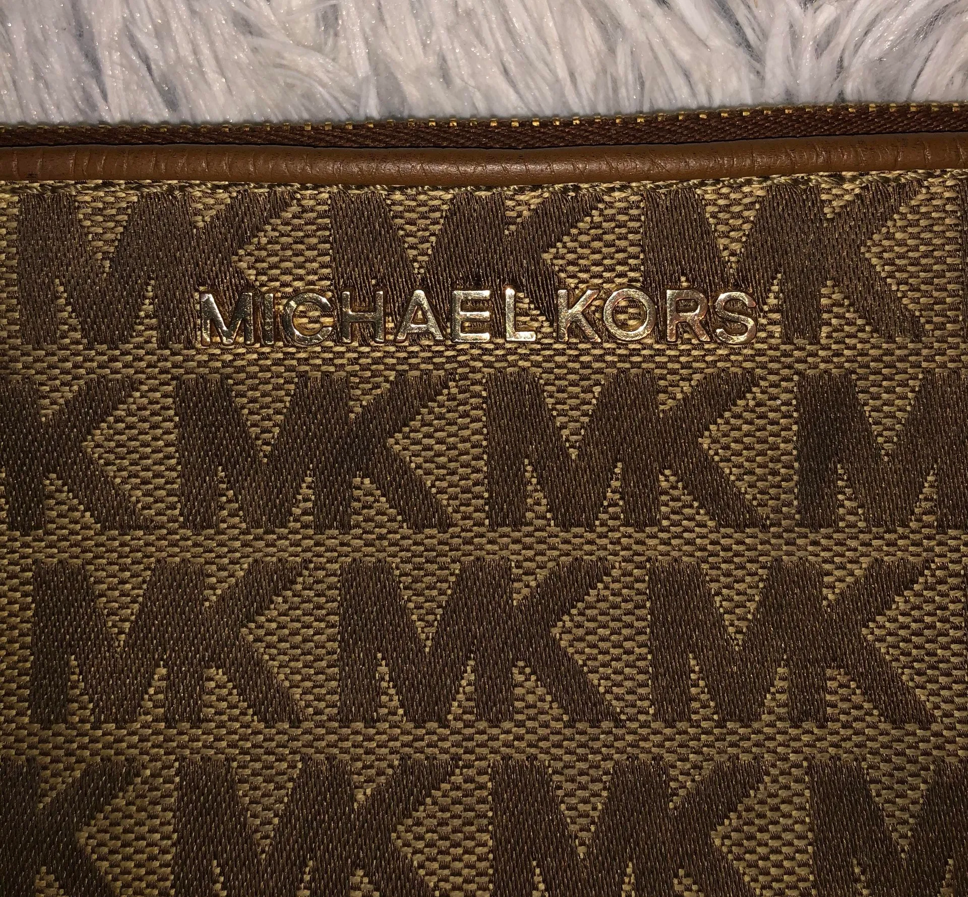 Michael Kors Wrislet - Image 8