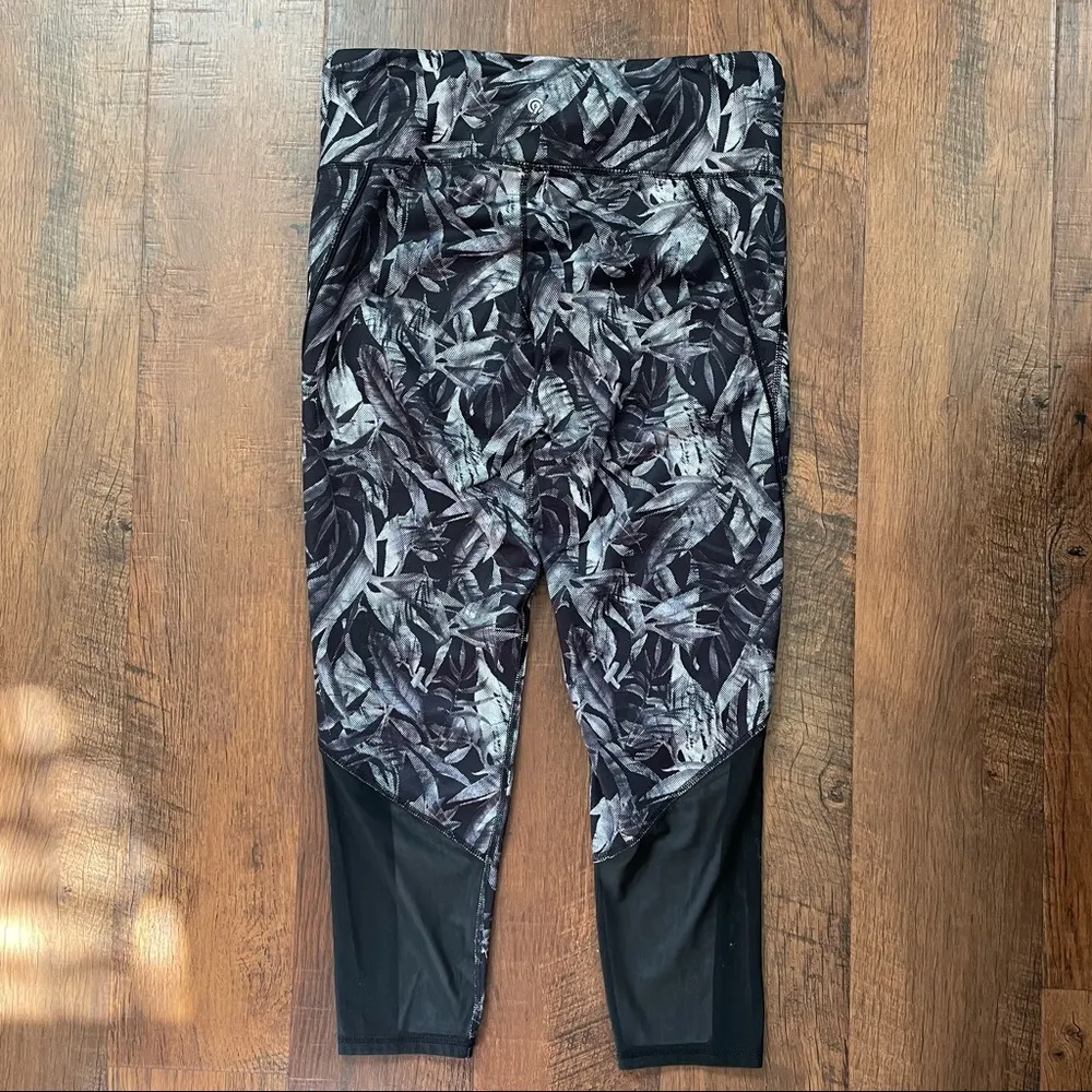 CHAMPION leggings, size L - Image 2