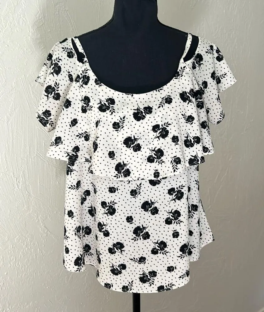 Black & white ruffled floral & polka dot cold shoulder off shoulder top - Image 2