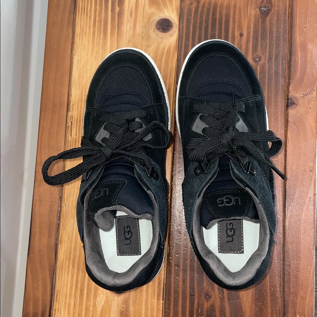 UGG Goldencush Trainer Sneakers Women’s Size 9 Men’s Size 8 - Image 10