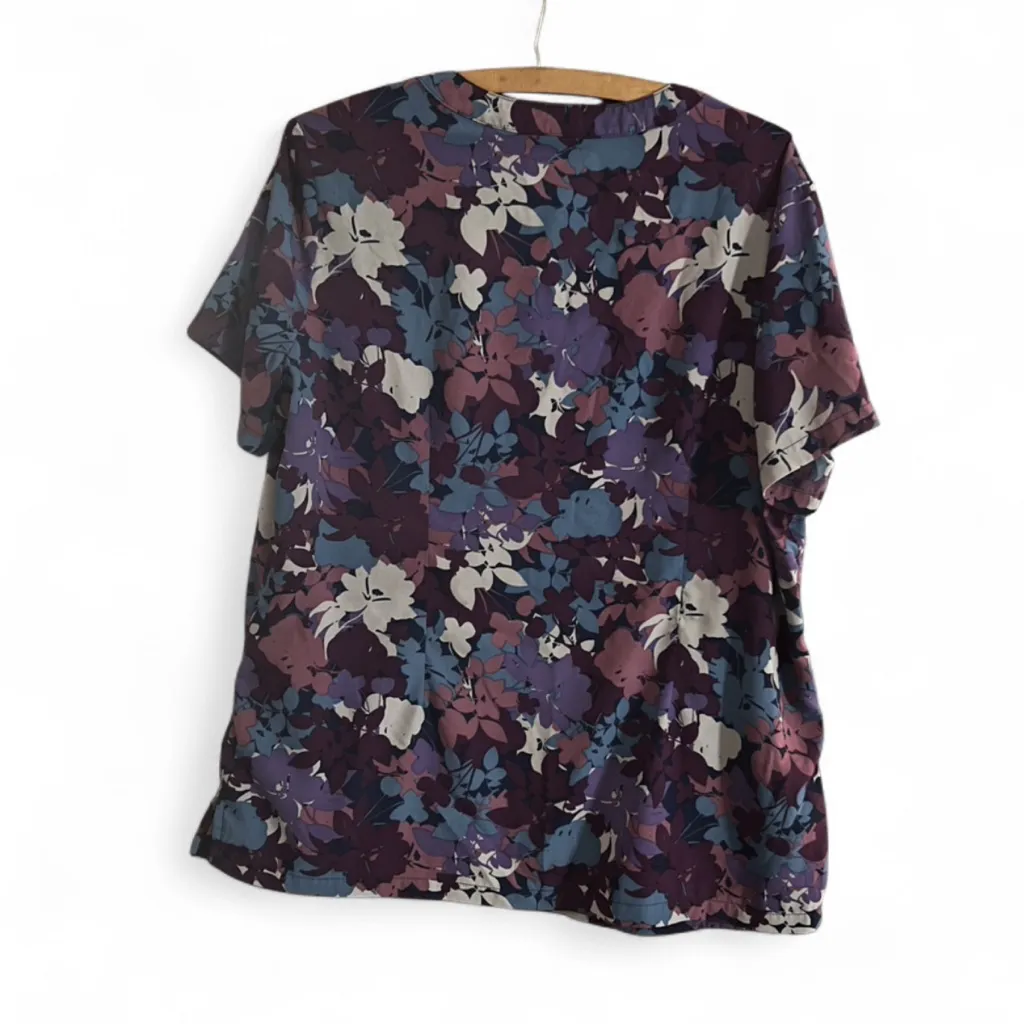 Floral Scrub Top - Image 4