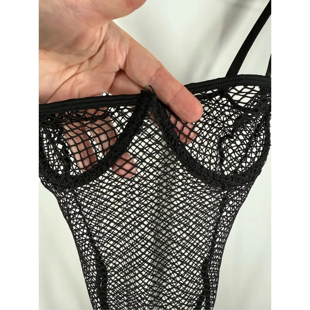 Fishnet bodysuit size medium Black - Image 4