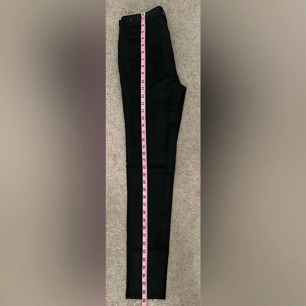 🆕 American Eagle Leather Coated Black Jegging, Size 2 Regular Hi-Rise - Image 7