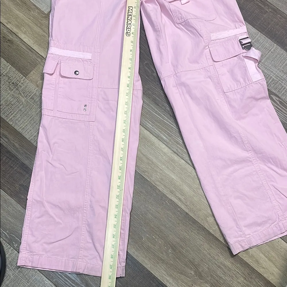 Mecca Pink Cargo Women Jeans Size M - Image 2