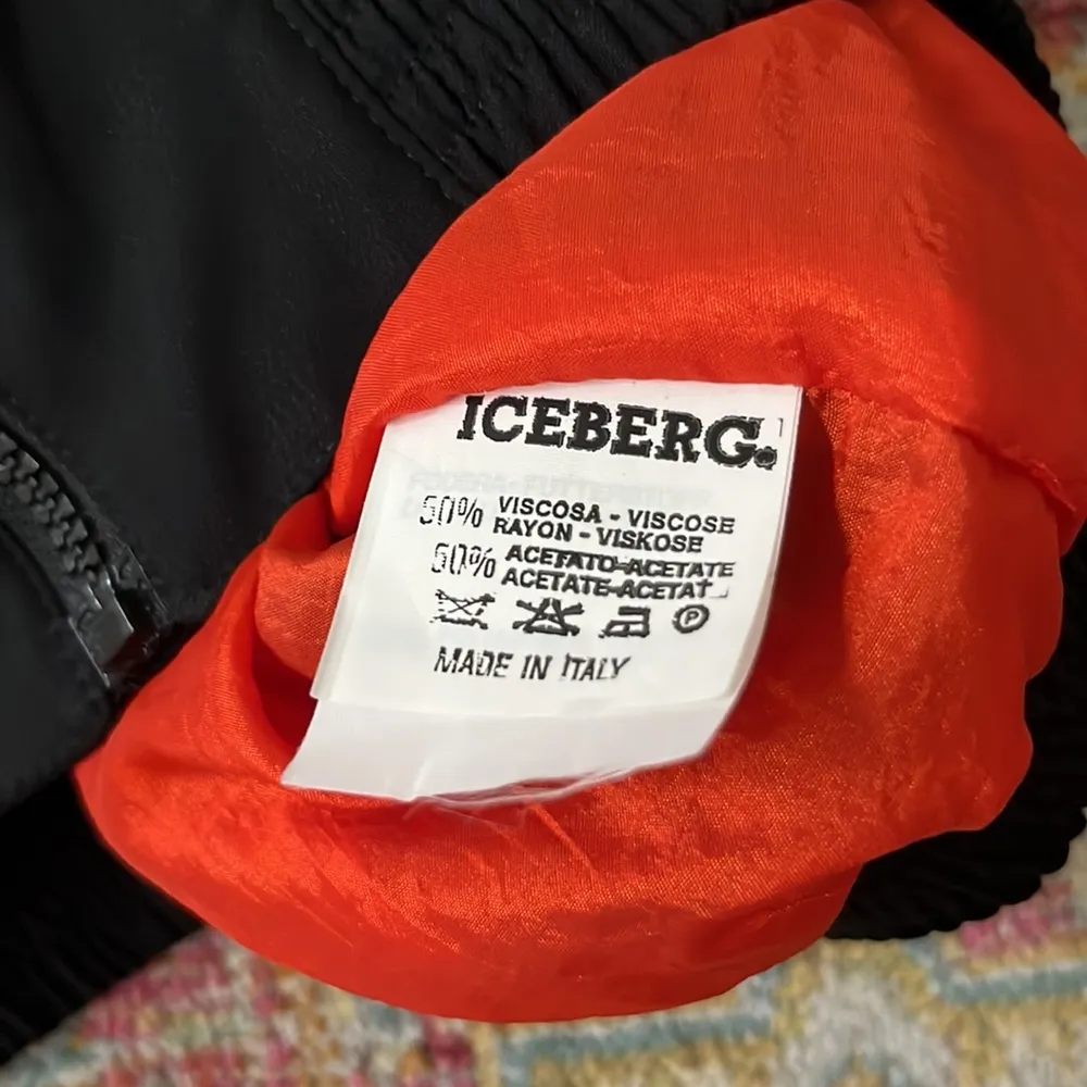 Vintage Iceberg bomber jacket with detail Black Size 40 - Image 7