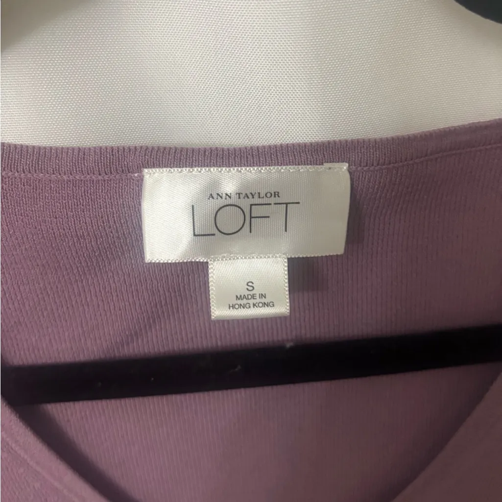 LOFT Lavender V-Neck Tank Top - Image 4