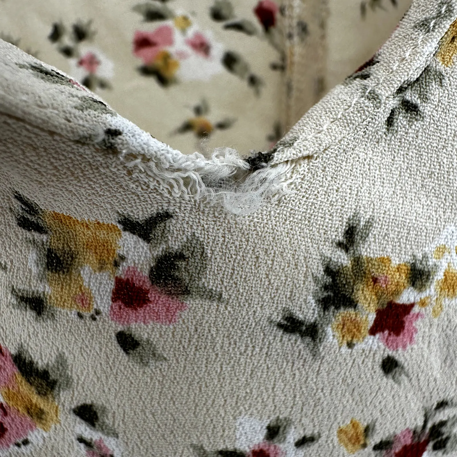 Reformation Misha Dress Fit & Flare Mini Floral V Neck Peasant Pocket Beige 2 - Image 5