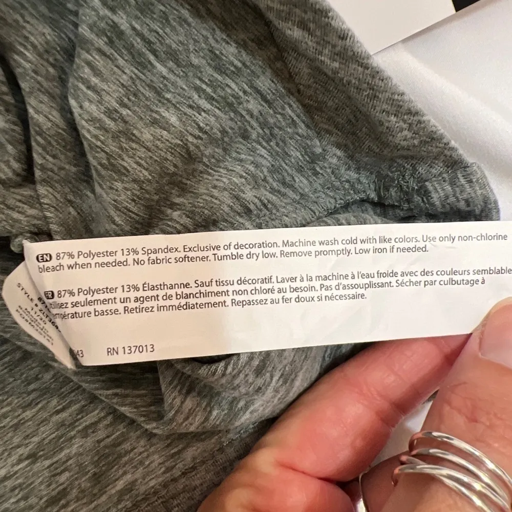 Zobha Standard Melange Twist Front‎ Yoga Crop Top in Balsam Green Heather - Image 7