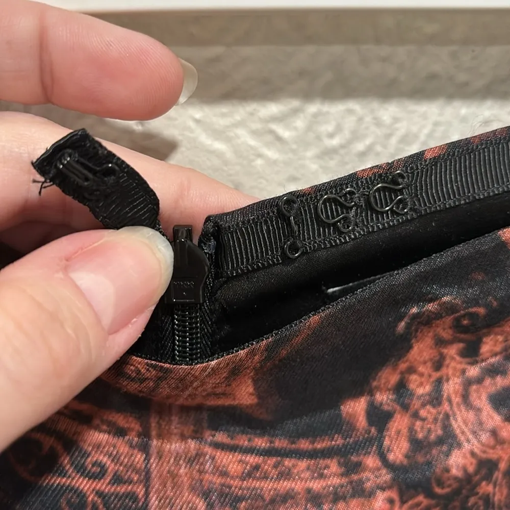 Peruvian Connection Fantasia Maxi Skirt Pleated Paisley Swirl US Size 12 - Image 4