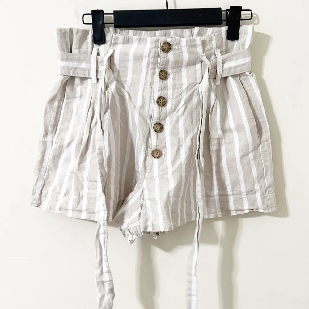 Abercrombie & Fitch Linen Blend Striped High Rise Tie Paperbag Shorts Size Small - Image 5
