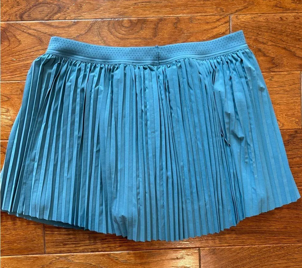 Brand new  tennis skirt - Image 2