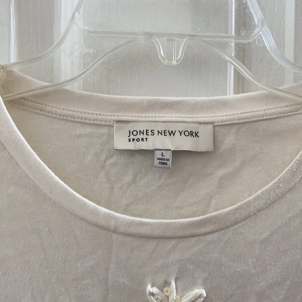 FINAL MARKDOWN Jones New York decorative tee large - Image 4