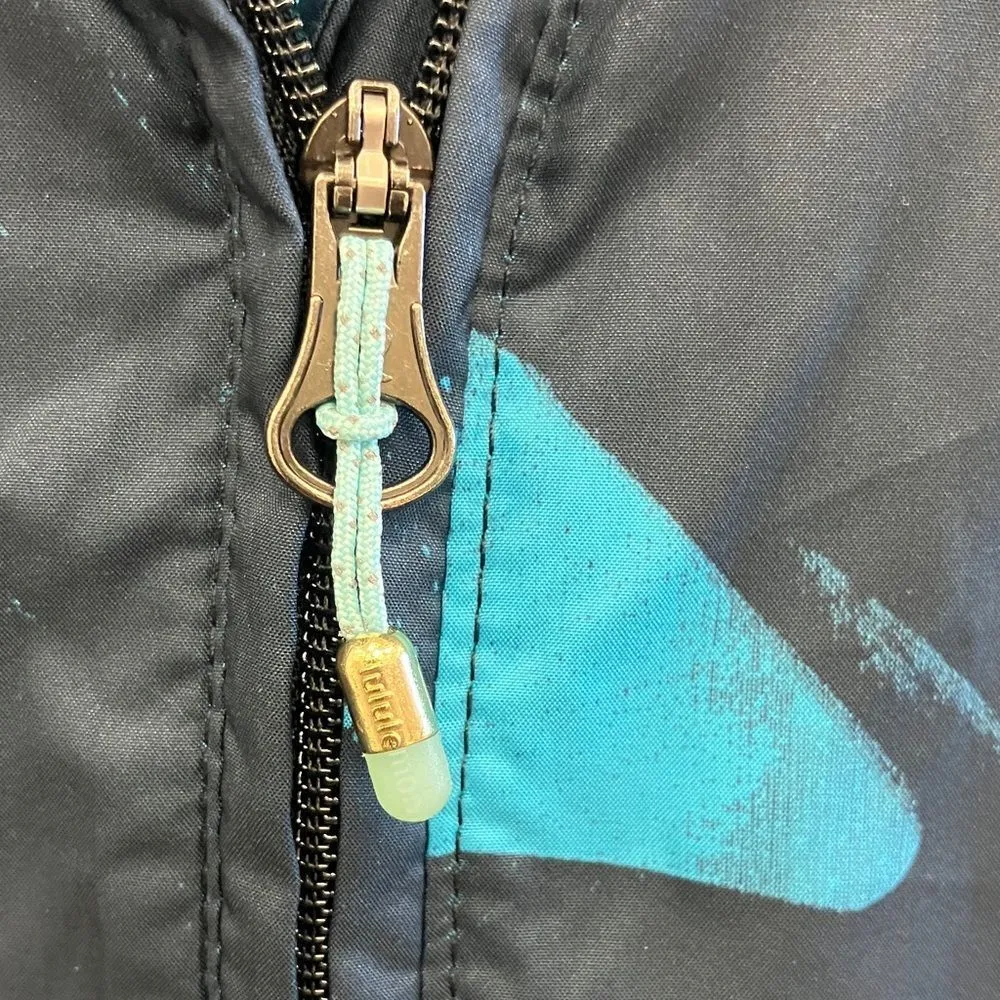 ❌Lululemon “Pack it” vest Women's Blue Patterned size 2 - Image 9