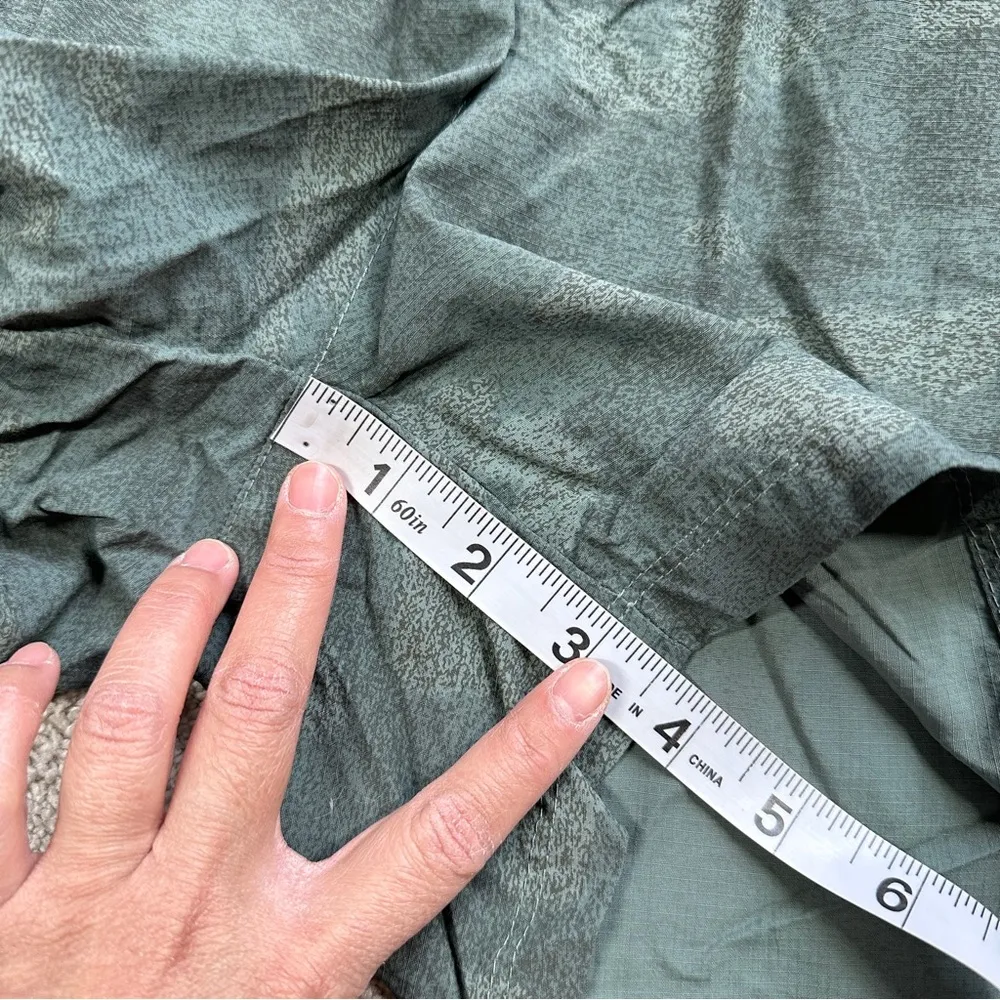 Columbia Women’s Ridge Printed Pull On Shorts 4" AL1986 Outdoor in Green XL - Image 12