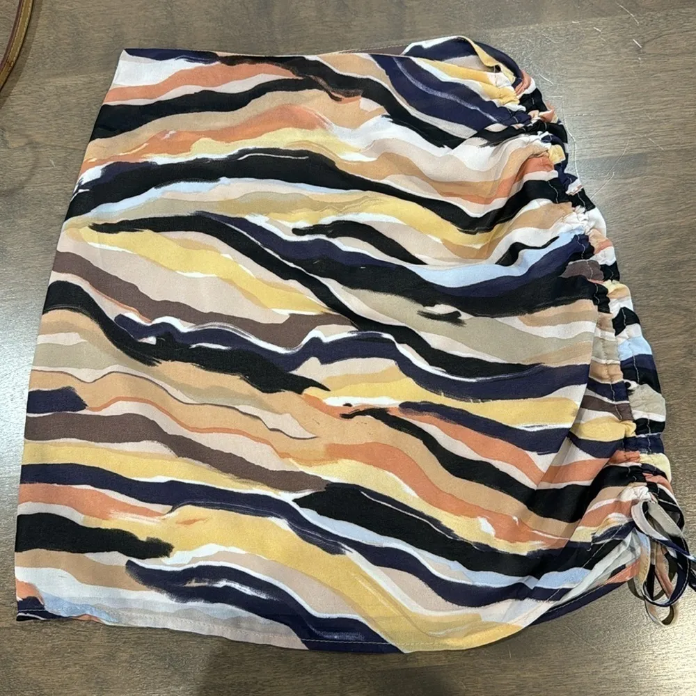 32. SAGE THE LABEL Ribbed Ruched Mini Skirt - Image 2