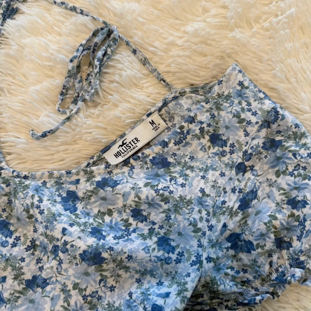 Hollister Blue Floral Paisley Tie Back Babydoll Crop Top - Image 5