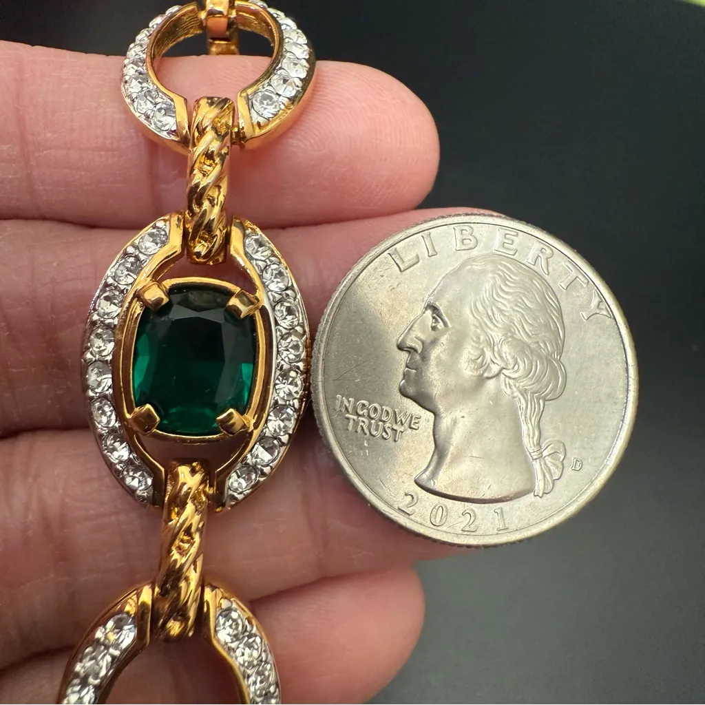 Vintage SWAROVSKI Swan Signed Emerald Green Gold-tone Link Chain Bracelet 24.4g. - Image 6